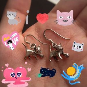 Cats w/Yarn Vintage Earrings